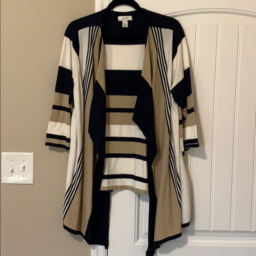 CJ Banks cardigan. Navy, tan, white. Size 1X